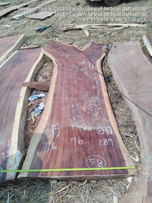 Tisch aus Akazienholz 58 - produziert in Thailand